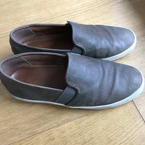 Frye Dylan Slip On